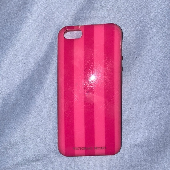 iPhone 5 Victoria’s Secret pink case - Picture 1 of 2
